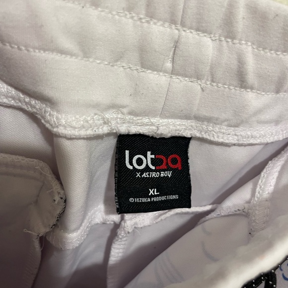 Lot29 Astro Boy White Hoodie and Joggers Set - Picture 3 of 9